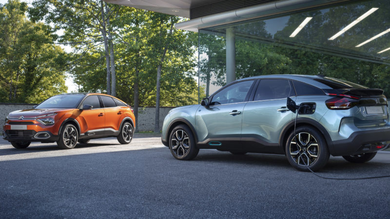Nieuwe generatie Citroën is onderweg: de nieuwe C4, ook als 100% elektrische ë-C4.